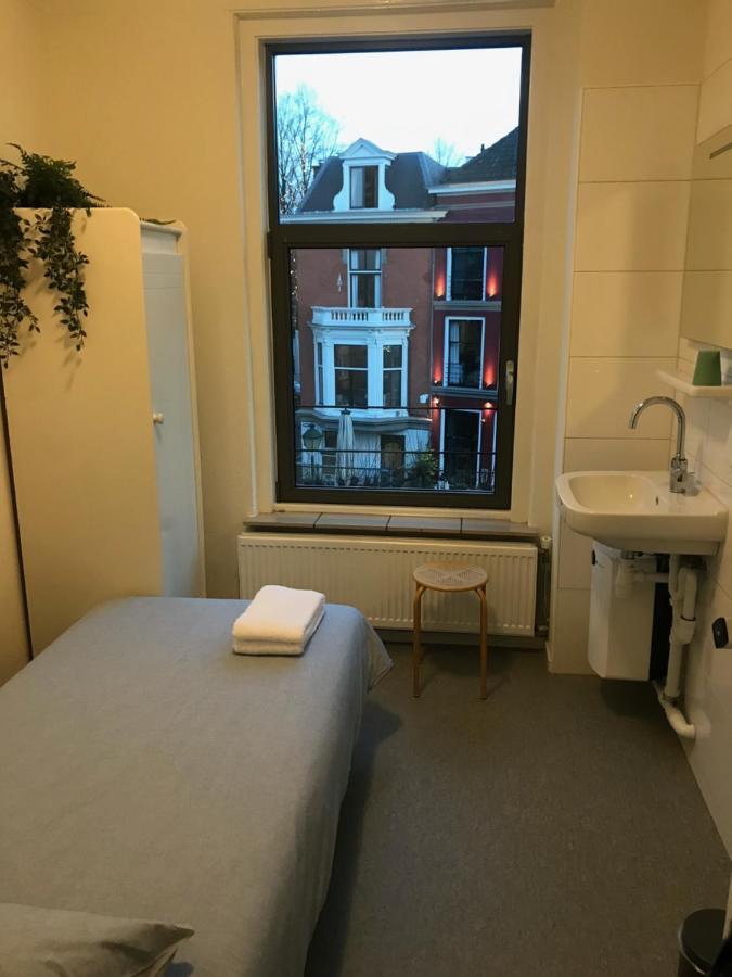 Kleinschalig Hostel In Deventer, Hartje Stad, Aan De Ijssel, 외부 사진