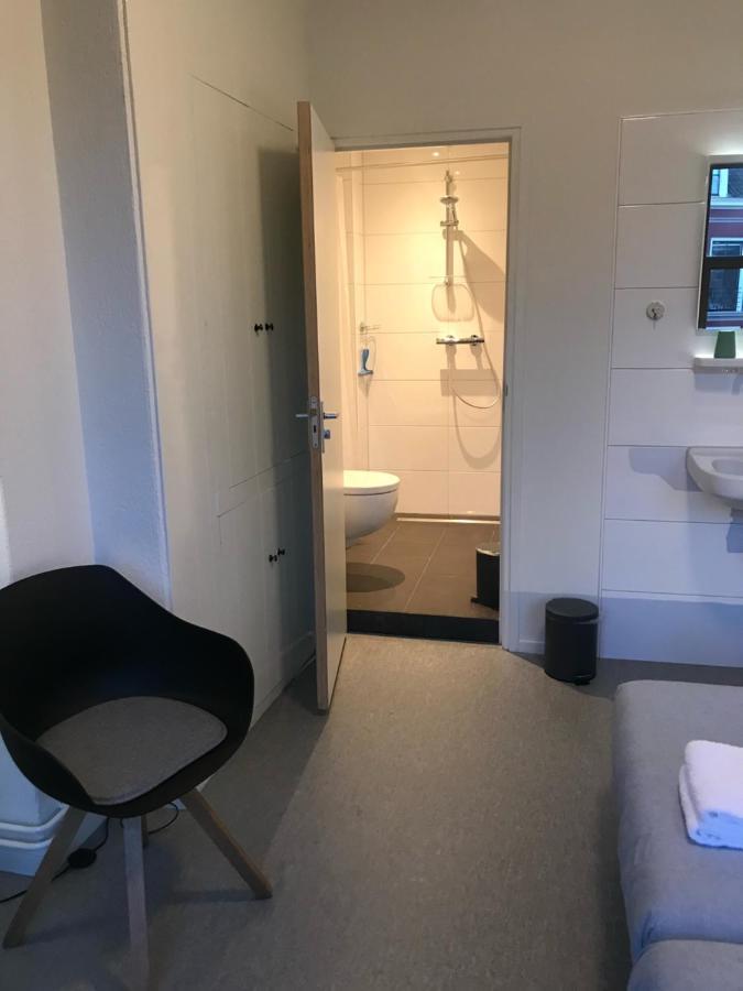 Kleinschalig Hostel In Deventer, Hartje Stad, Aan De Ijssel, 외부 사진